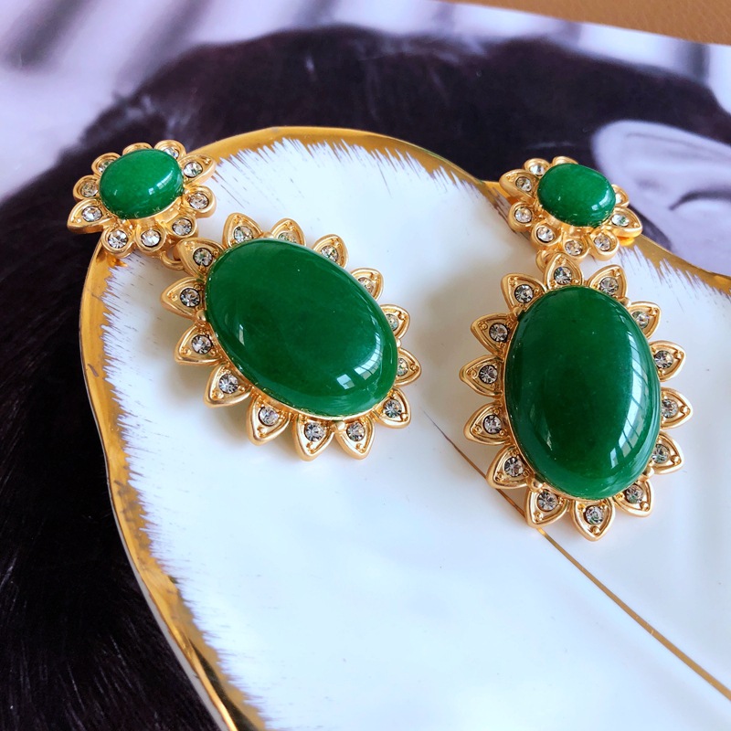 Wholesale Jewelry Retro Oval Stone Earrings Nihaojewelry display picture 8