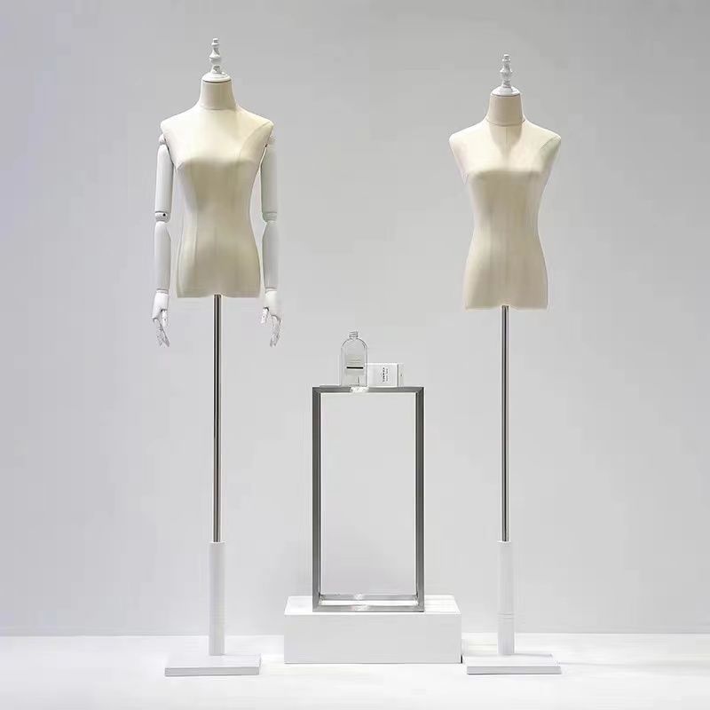 Maniquí de Exhibición Femenino de Polietileno de Cuerpo Entero para Escaparate de Tienda image 1