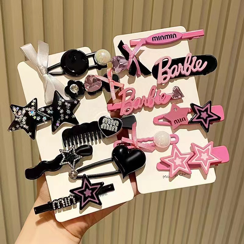 Hairgrip with letters with bow, bangs, crab pin, hair accessory, 2 carat, high-quality style