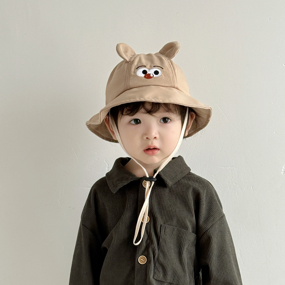 Sombrero de bebé verano súper lindo y lindo sombrero de pescador de bebé para hombres y mujeres modelos de primavera y otoño estilo occidental pequeño mes salir sombrero para el sol