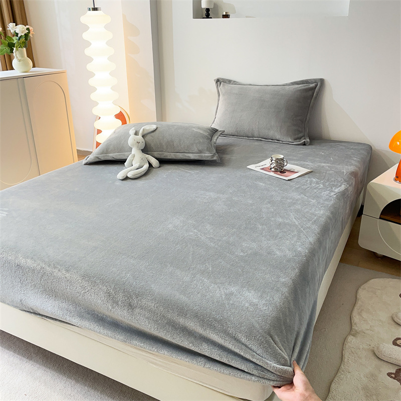 New Arrival Milk Velvet Bed Skirt, Single Piece – Winter Fleece-Added Flannel, Double-Sided Coral Fleece, Thermal Mattress Cover for Home Textiles Wholesale