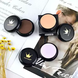 眼影;腮红、胭脂;化妆刷、刷包