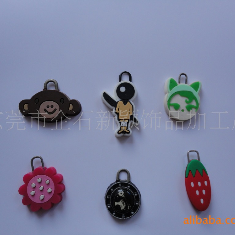 厂家供应硅胶PVC微量滴胶软胶拉牌拉尾水果拉头卡通拉头拉牌