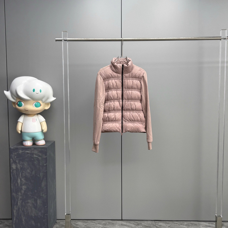 High Version High Quality Spot m Family 2025 Women's Pleated Bubble Zipper Cardigan down Jacket High Version High Quality Spot m Family 2025 Women's Pleated Bubble Zipper Cardigan down Jacket