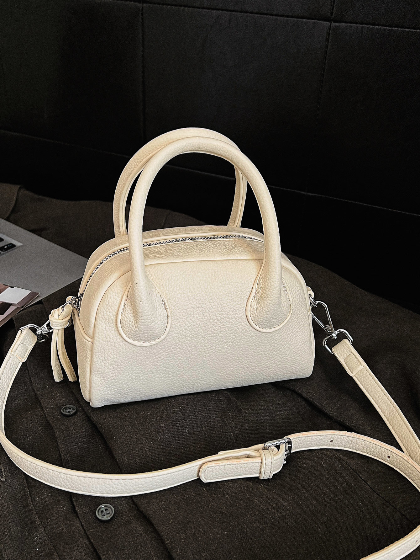 2026 nueva moda ocio personalidad retro estilo extranjero bolso de nicho de diseño de mujer textura bolso de concha de hombro image 1