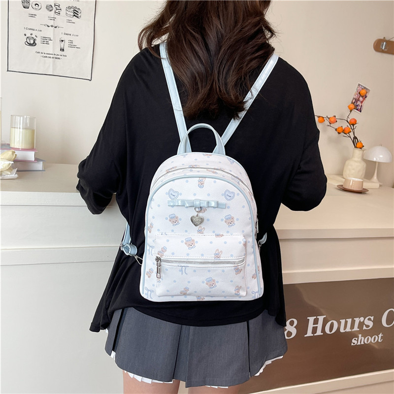 高级感小熊印花双肩包包女2025新款简约休闲旅游小背包学生书包|undefined