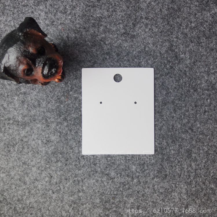可挂耳钉纸卡5x6cm 耳环卡头卡纸两个孔洞 竖款白铜版纸卡片
