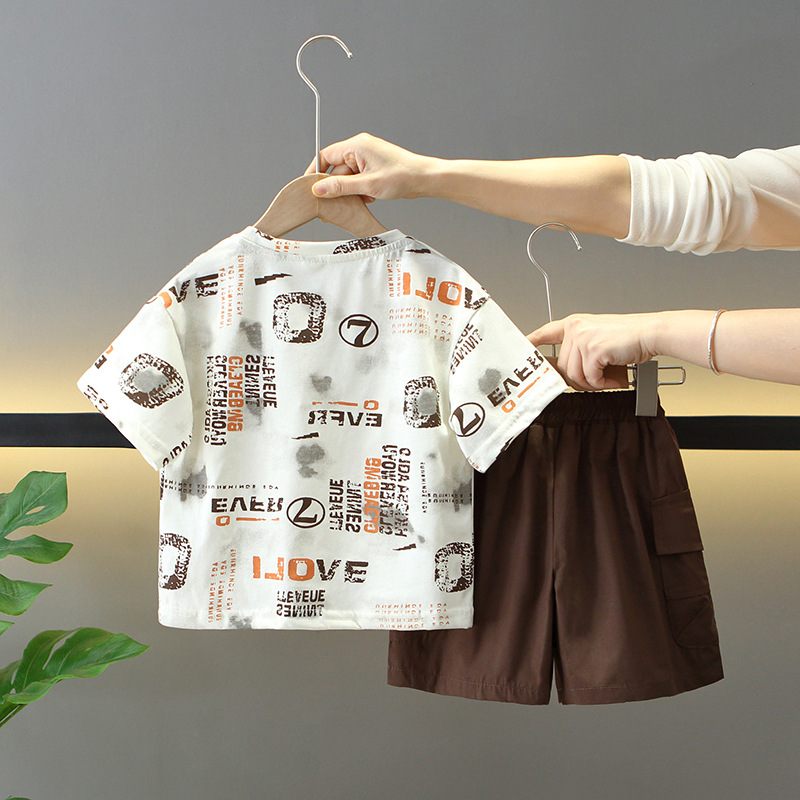 7867 Traje de verano para niños 2025 Nuevo estilo para niños Ropa de verano fresca y de moda Baby Fried Street Traje de dos piezas