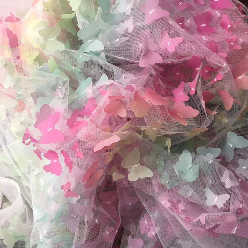 Venta caliente transfronteriza bordado 3D tridimensional gradiente mariposa tela de malla falda de los niños muñeca hilo foto decoración suministros
