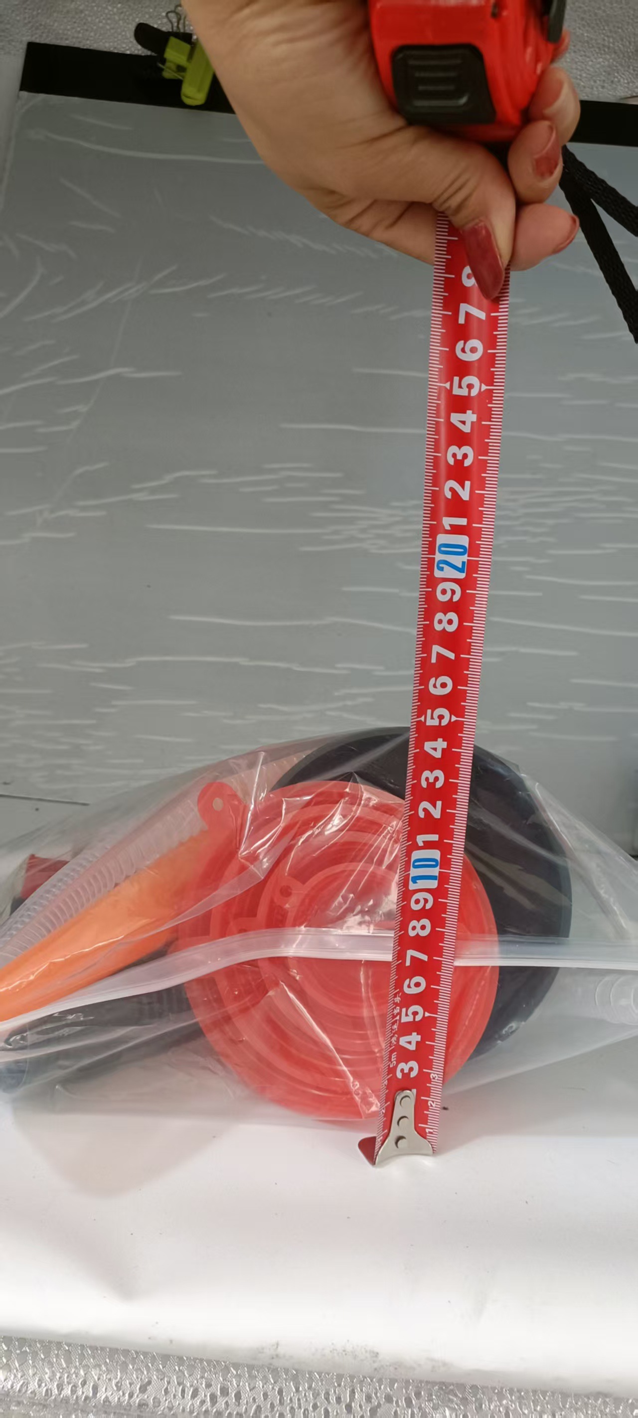 Cross-Border Hot-Selling Refueling Funnel with Filter Telescopic Tube for Automobiles and Motorcycles with Oil and Gasoline Plastic Long Mouth Funnel