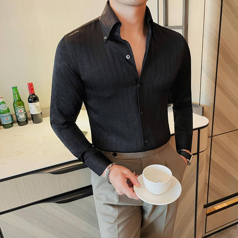 Otoño 2023 camisa de manga larga elegante camisa arrugada en relieve de alta calidad para hombres camisa de cuello alto cuello abierto con cuello en V