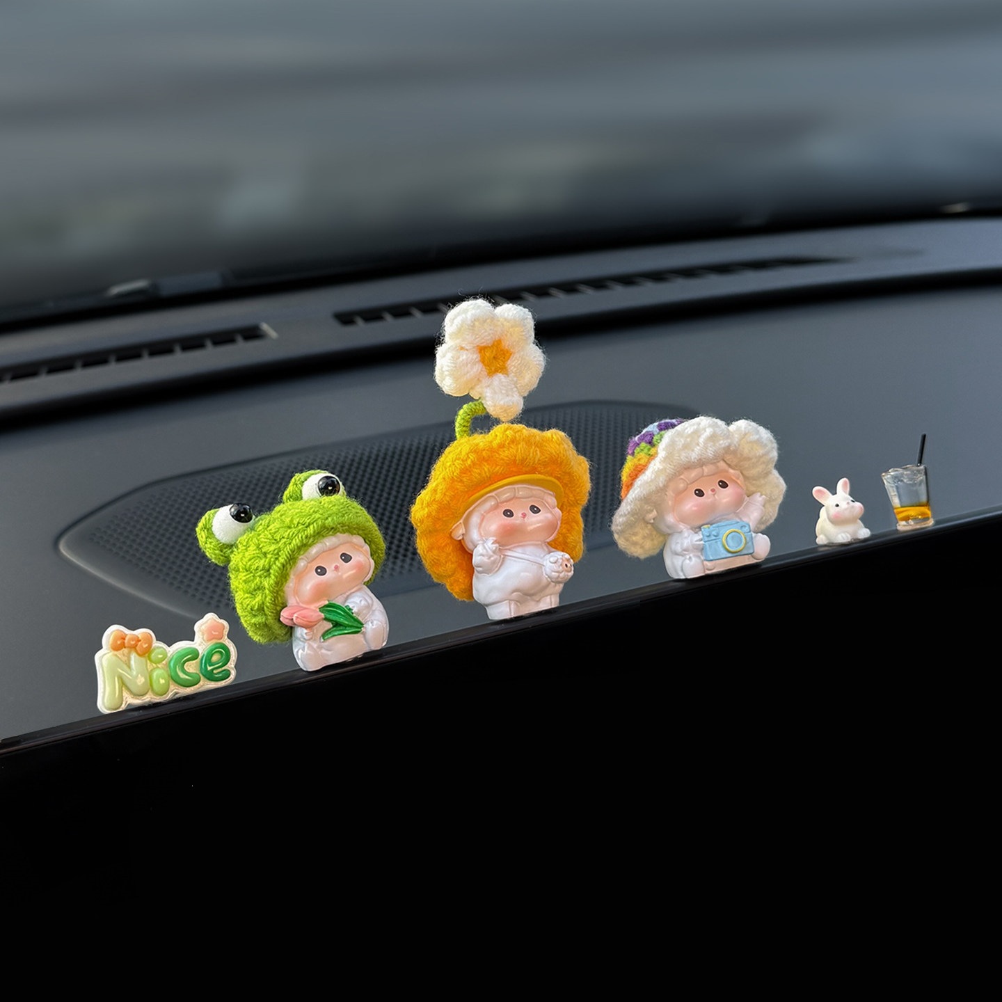 2026 New Zodiac Sheep Car Ornament, Car Screen Decoration, Interior Car Accessory, Cute and Therapeutic for Women, for Center Console