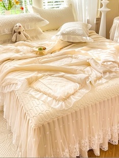 Summer Latex Mat, Summer Quilt, Four-Piece Princess Style Bed Skirt, Machine Washable Ice Silk Summer Soft Mat Three-Piece Set