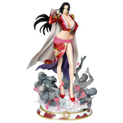 ワンピースアニメ周辺デスクトップ装飾品夢の女王フィギュア女性共鳴シリーズモデルトレンディなギフト