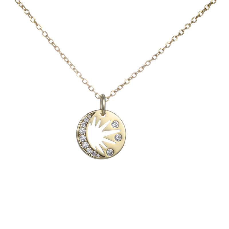 Xuping aleación de cobre chapado en oro colgante de diamantes sol luna colgante ligero de lujo nicho de moda europea y americana colgante de personalidad mujer