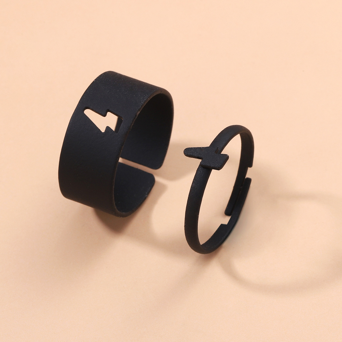 Fashion Star Butterfly Airplane Metal Stoving Varnish Open Ring