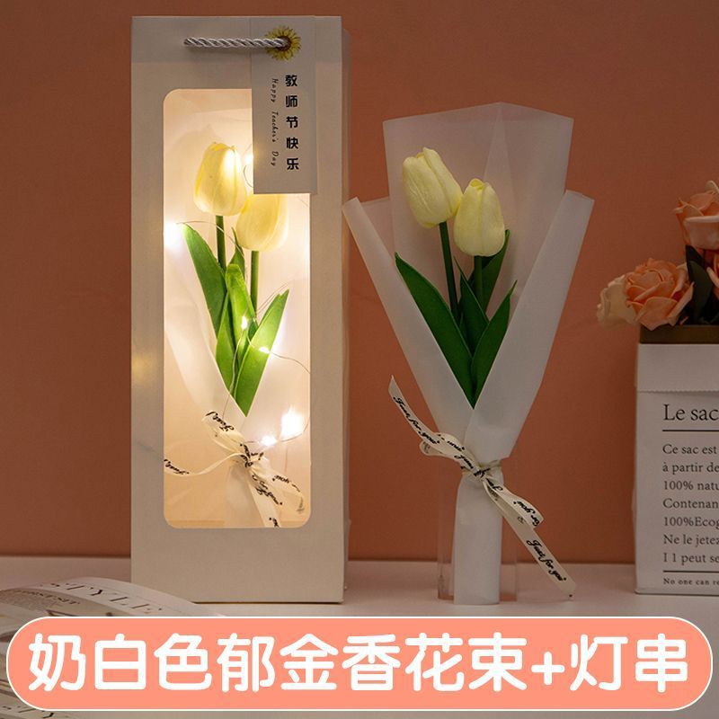 스승의 날 꽃다발-튤립 우유 흰색 + 가벼운 끈