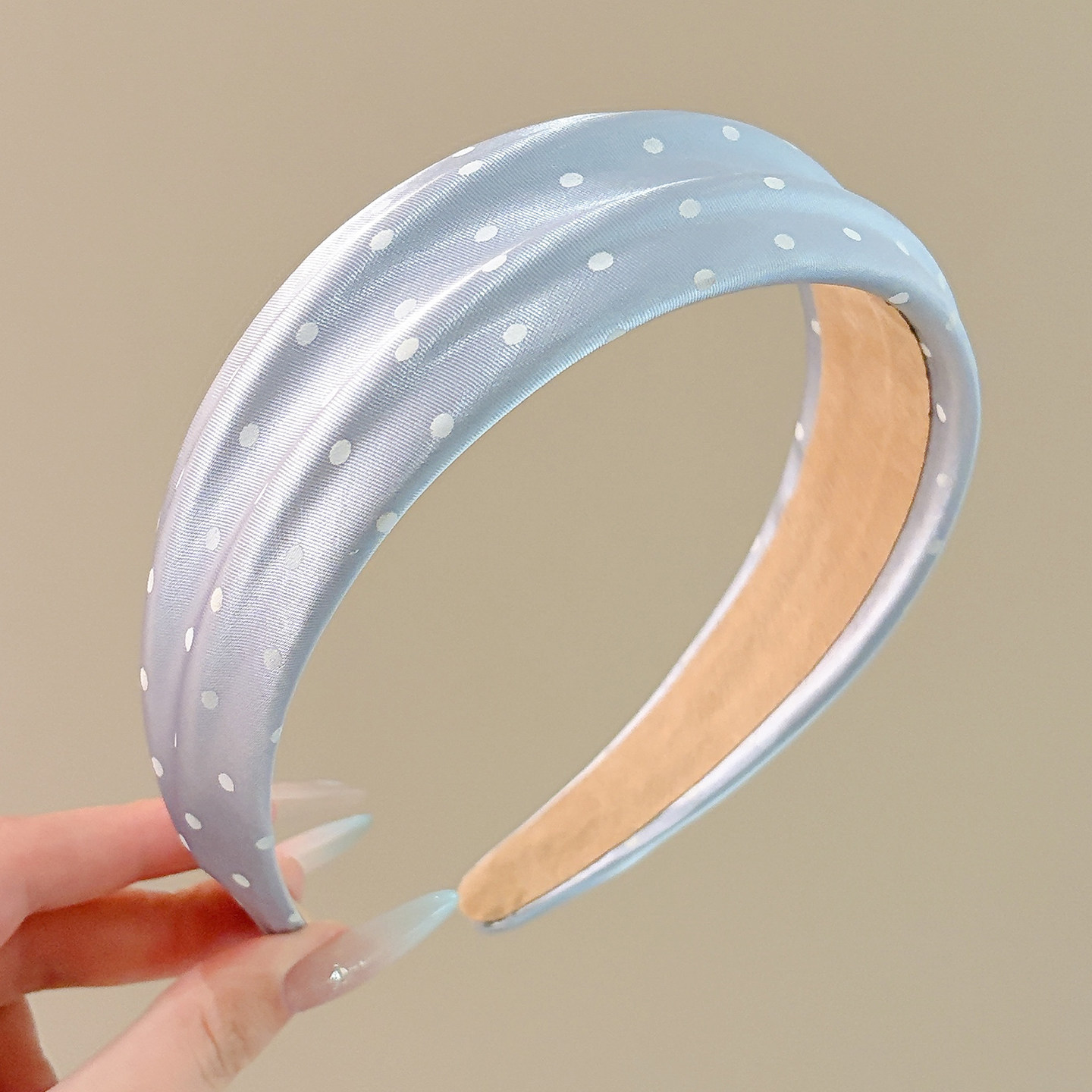 Diadema alta para mujer, nueva colección 2026, accesorio para el cabello estilo Chanel francés, elegante banda ancha para el cabello.