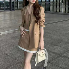 2025秋季上新法式短款显瘦时尚三件套女高级感气质西装套装裙子潮