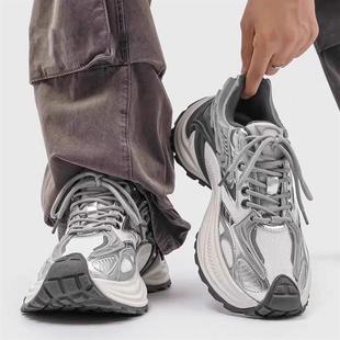 �β���yɫ�ϵ�Ь��2026����ٴ������ߕr�Б����\�����e��Ь��