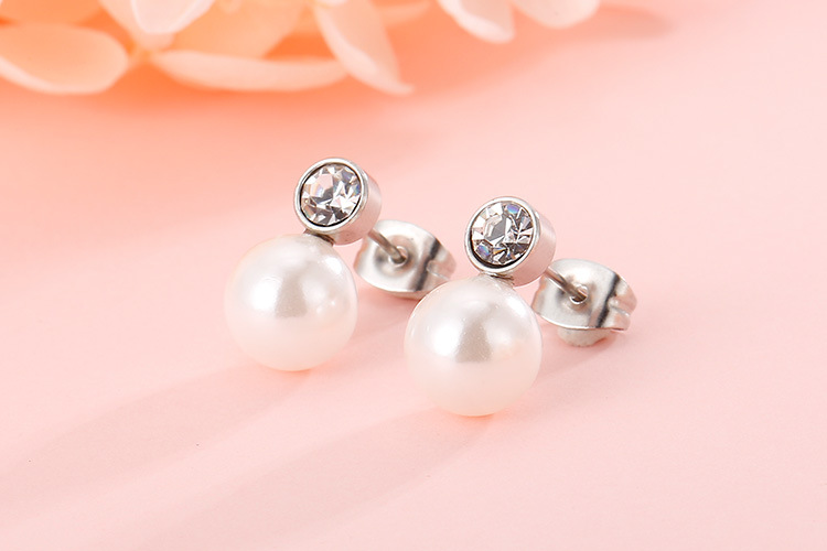 Fashion Shell Pearl Pendant Titanium Steel Necklace Earring Set Wholesale Nihaojewelry display picture 9