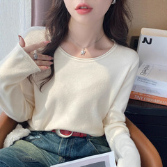 奶油杏圆领高级感针织打底衫女2025秋季修身内搭chic长袖上衣毛衣