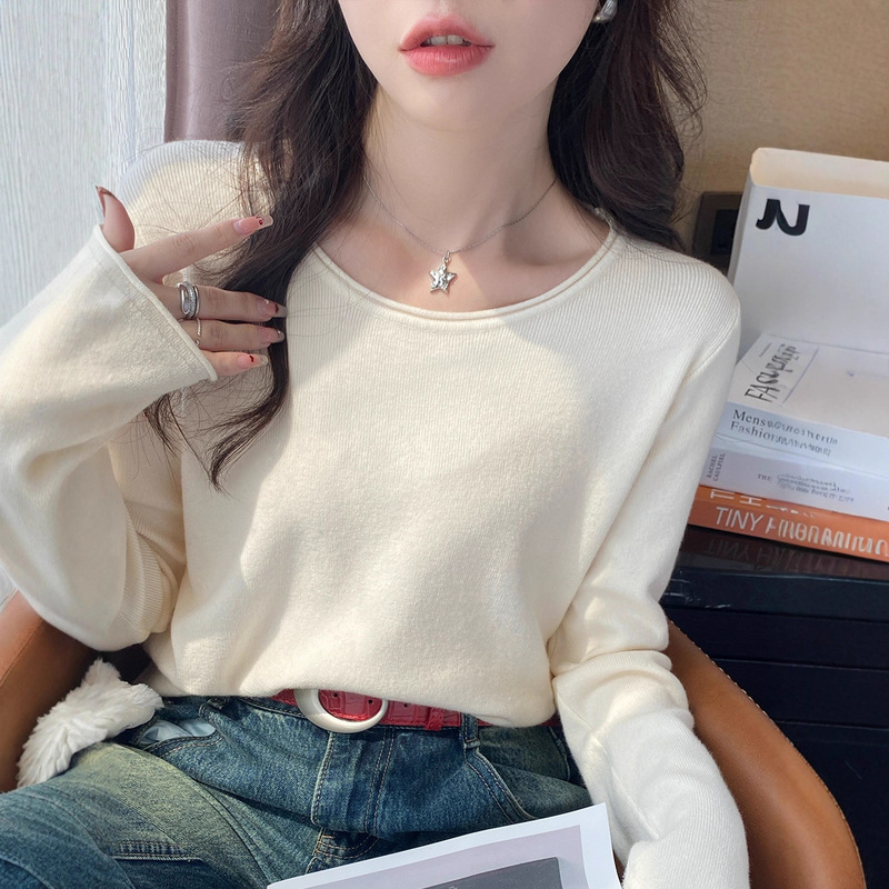 Cream-Colored Round-Neck High-End Knit Base Shirt for Women, 2026 Autumn Slim-Fit Chic Long-Sleeve Sweater