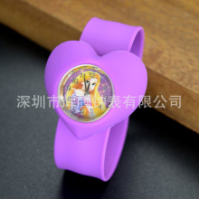 多色心形儿童啪啪手表环保硅胶出口欧美品质卡通学生手表小量批发