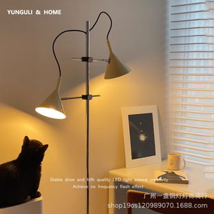 Cream style double fish living room floor lamp simple bedroom Japanese retro atmosphere lamp mid-ancient vertical floor lamp
