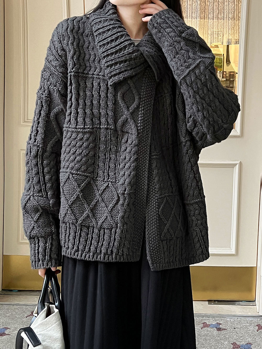 Woolen autumn small design three dimensional knitted sweater