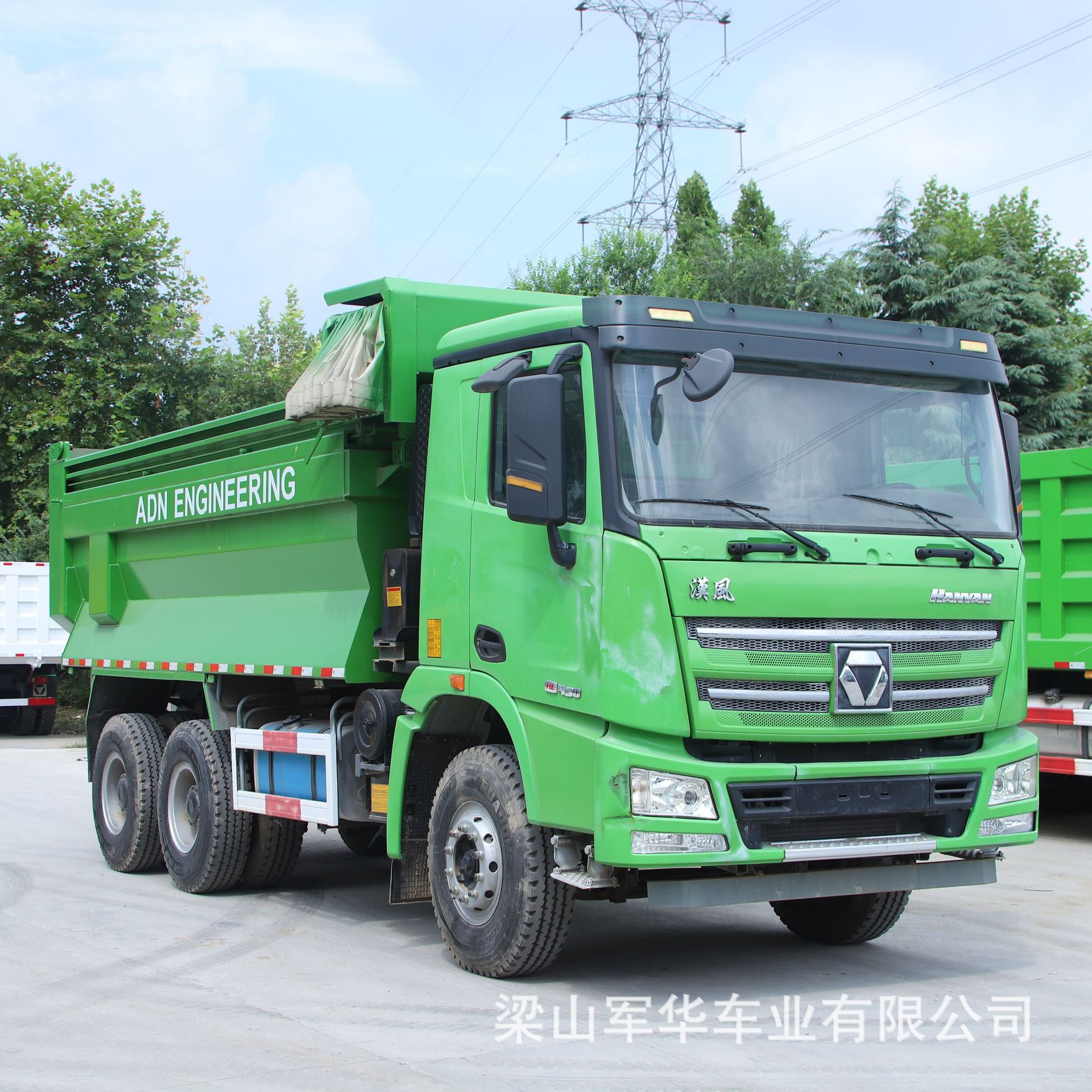 XCMG dump truck for sale, 10-wheel mining dump truck, sand and gravel transport vehicle, 8-wheel rear self-unloading engineering vehicle