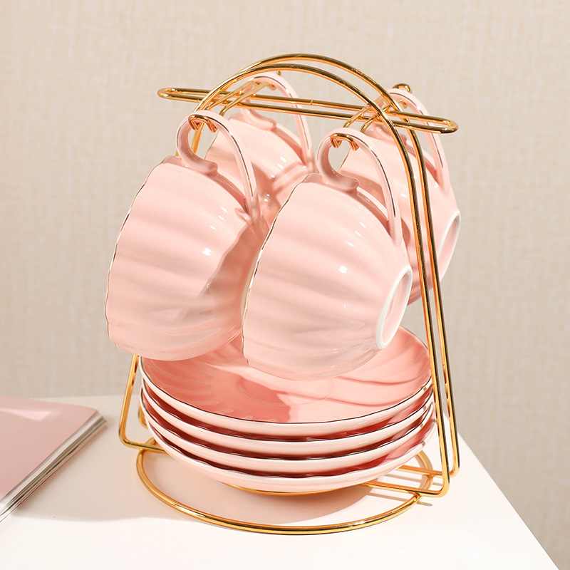 Comercio exterior de cerámica taza de café platillo juego de té regalo simple flor taza de té hogar taza de agua café traje de regalo con estante