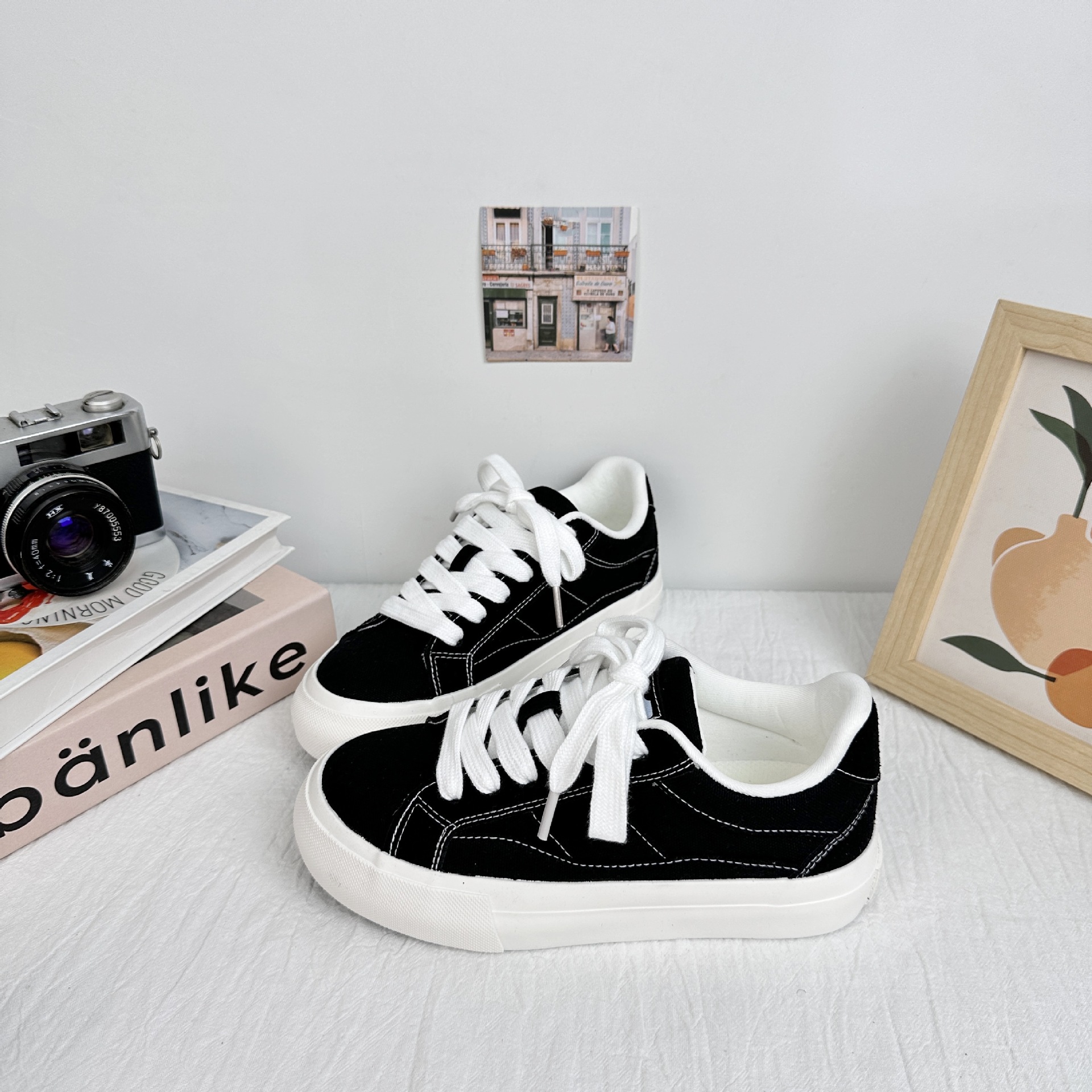 Zapatos casuales de suela gruesa de onda lejana zapatos de verano para mujer nuevos zapatos de lona de nicho zapatos deportivos zapatos blancos de todo fósforo para mujer
