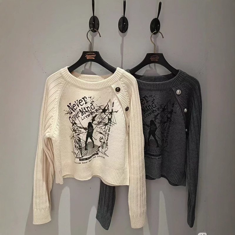 2024 Winter New M Shoulder Rock Printed Letter Loose Short Turtleneck Knitted Sweater Women -0951