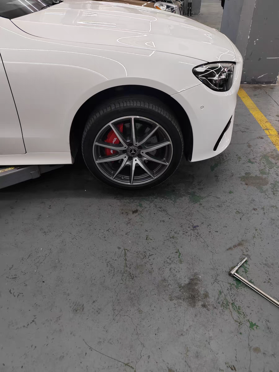 Mercedes-Benz Caliper Cover Grade Large Brake Modified Aluminum Alloy Sleeve