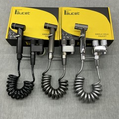 ステンレス便器伴侶スプレーガンセット一進二出家用婦人洗浄器増高圧スプレーガン角弁洗浄器