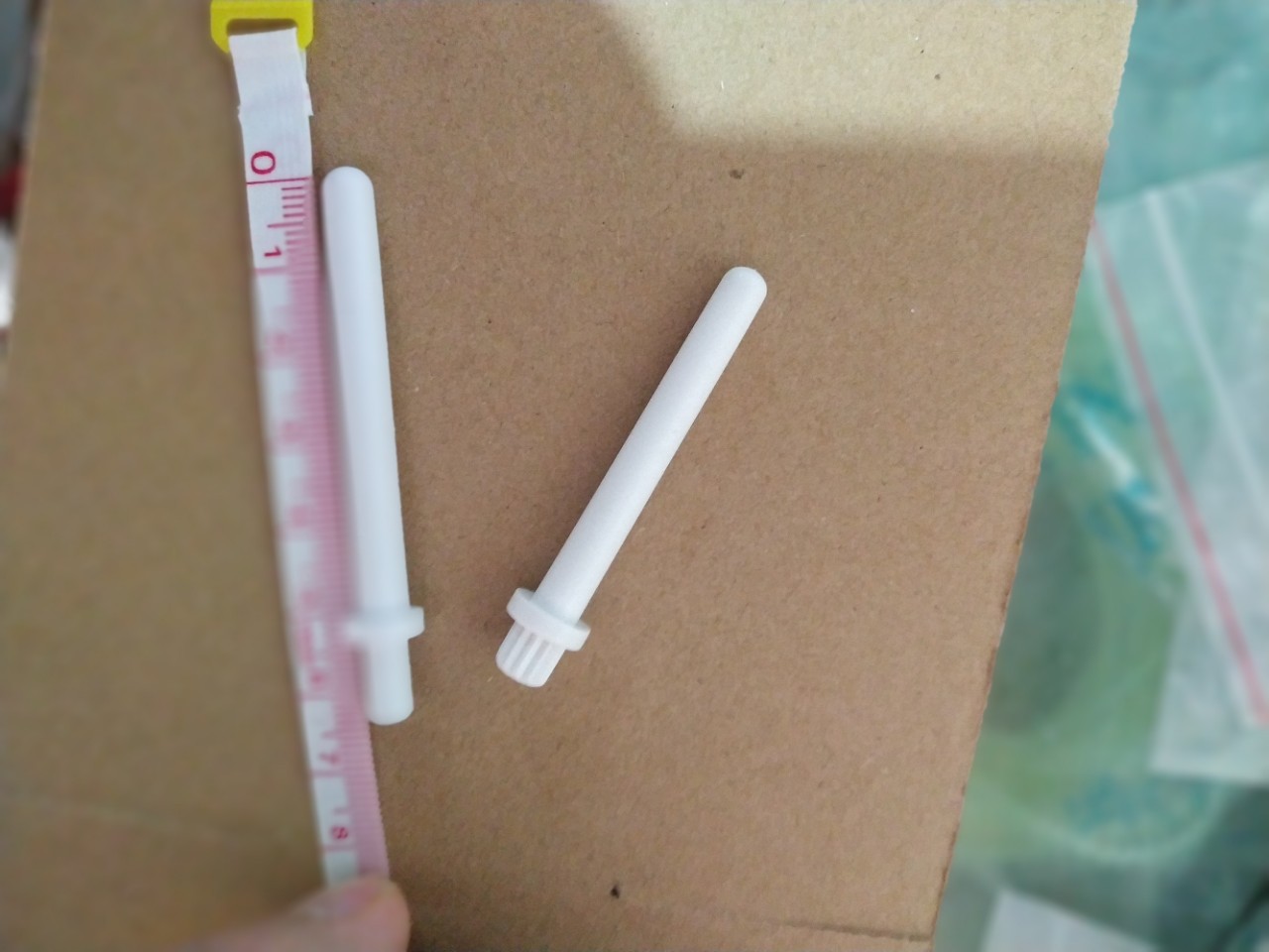 家用多功能缝纫机配件 缝纫设备配件线钉 塑料线杆R60033210线丁