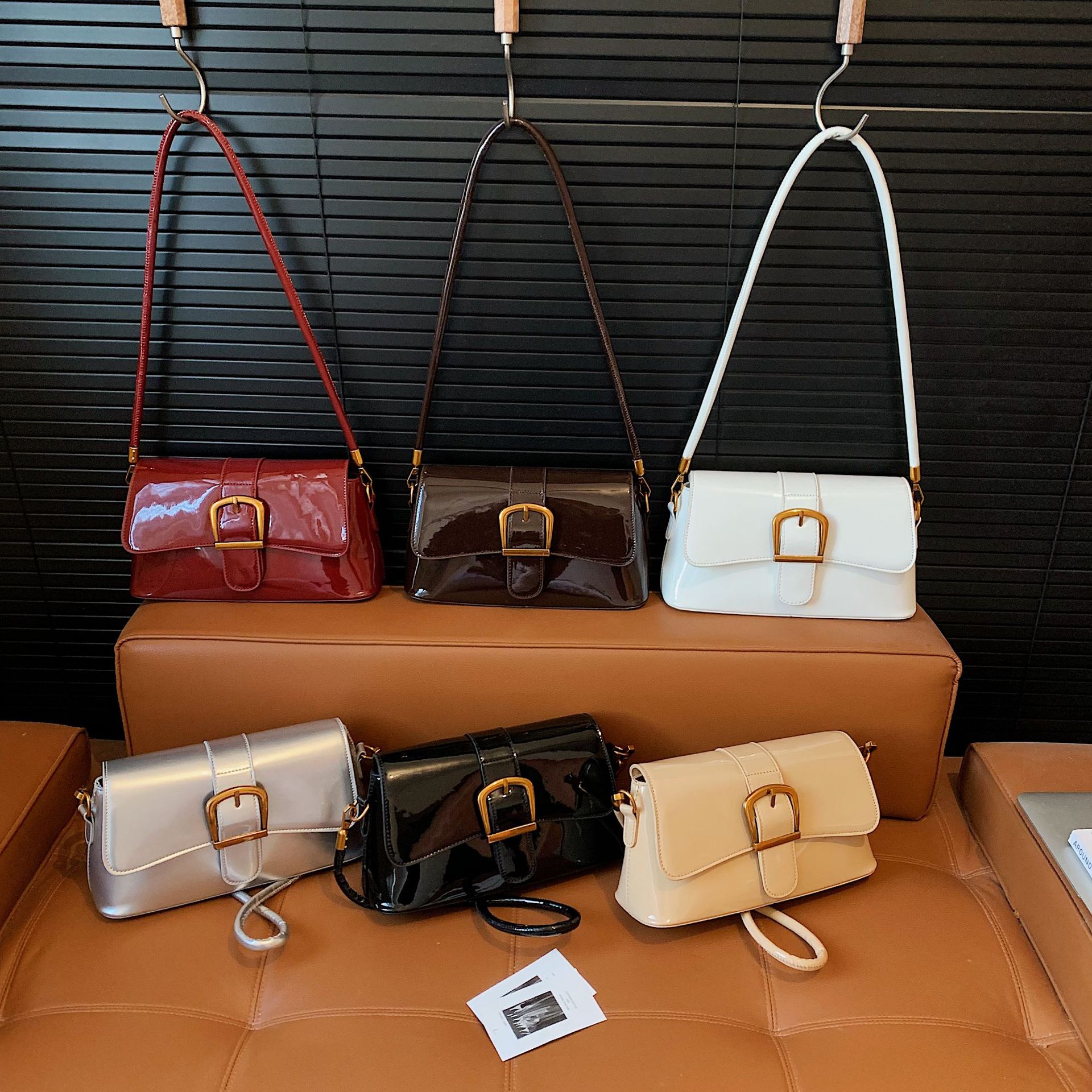 Cross-border 2026 nuevo estilo simple sensación cotidiana retro bolso de brazo ligero lujoso de moda versátil bolso de hombro image 4