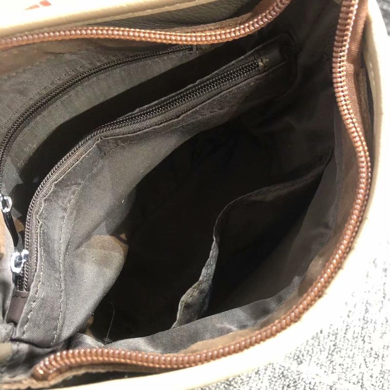 Bunte Schultertasche aus Rindsleder, farblich abgesetzte Beuteltasche für Damen_voghion.com