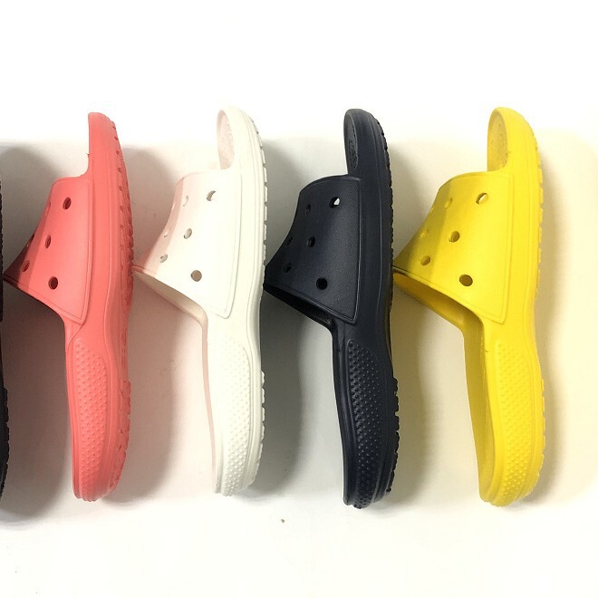 2025 New Summer Men's and Women's Shoes, Classic Sandals, Couple's Outer Slippers, Outdoor Beach Clogs