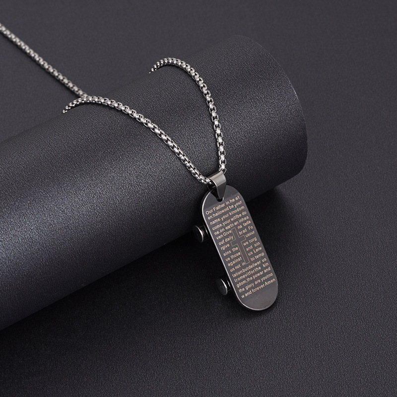 Collier pendentif skateboard en acier inoxydable style hip-hop_voghion.com