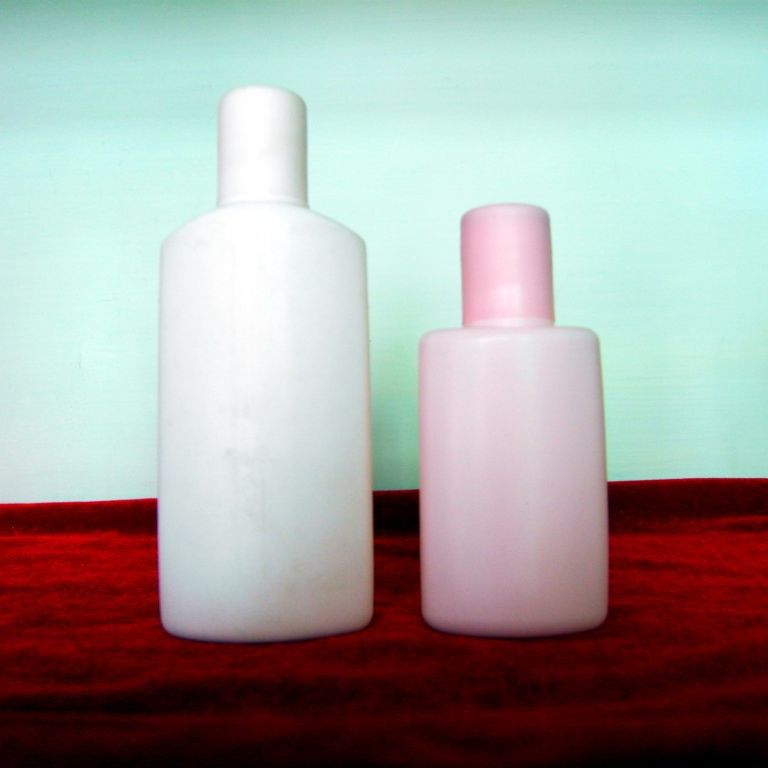 60ml 100ml椭圆扁形粉红色化妆品日用品塑料瓶乳液油膏剂包装厂家