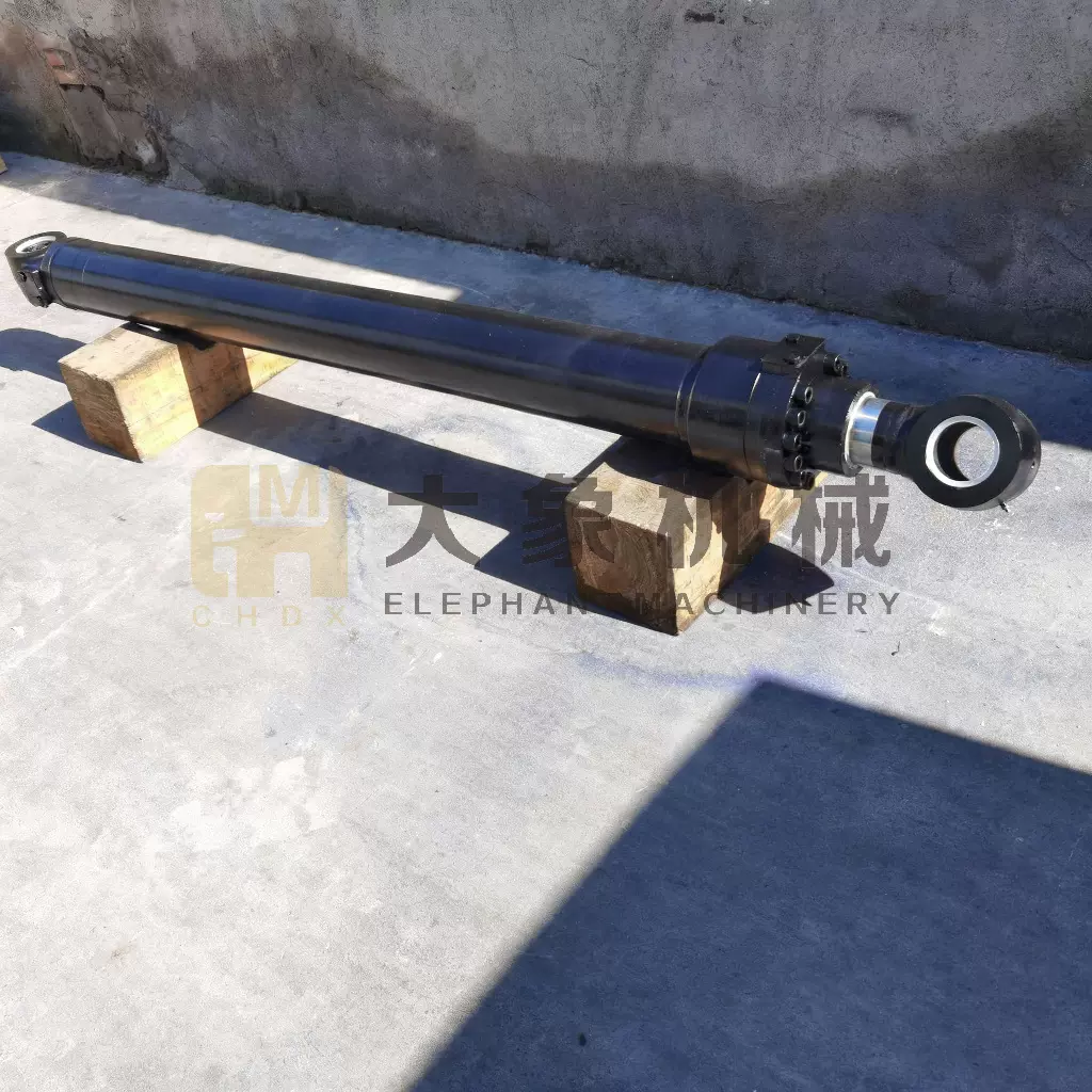 矿山铲CAT卡特6015B液压缸总成4250677大臂巨型动臂油缸