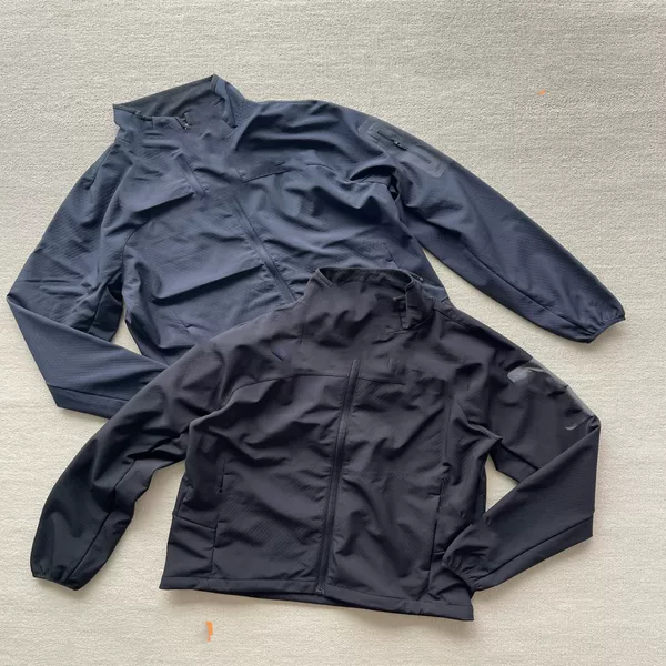70230 Hooded Outdoor Jacket