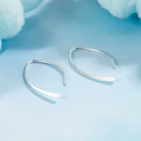 Простые линии серьги женские модные новые модные приливы холодный ветер геометрический глянцевые ниши дизайн дикие ушные аксессуары
