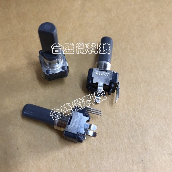 RK09D1130A1L 日本ALPS调音台电位器 6.8*11*9.8mm 音响