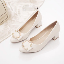 ��ʽ��ЬŮ�ļ��¿ʽ�߸����m������Ь�ָ������ٴ�r��һ�_��