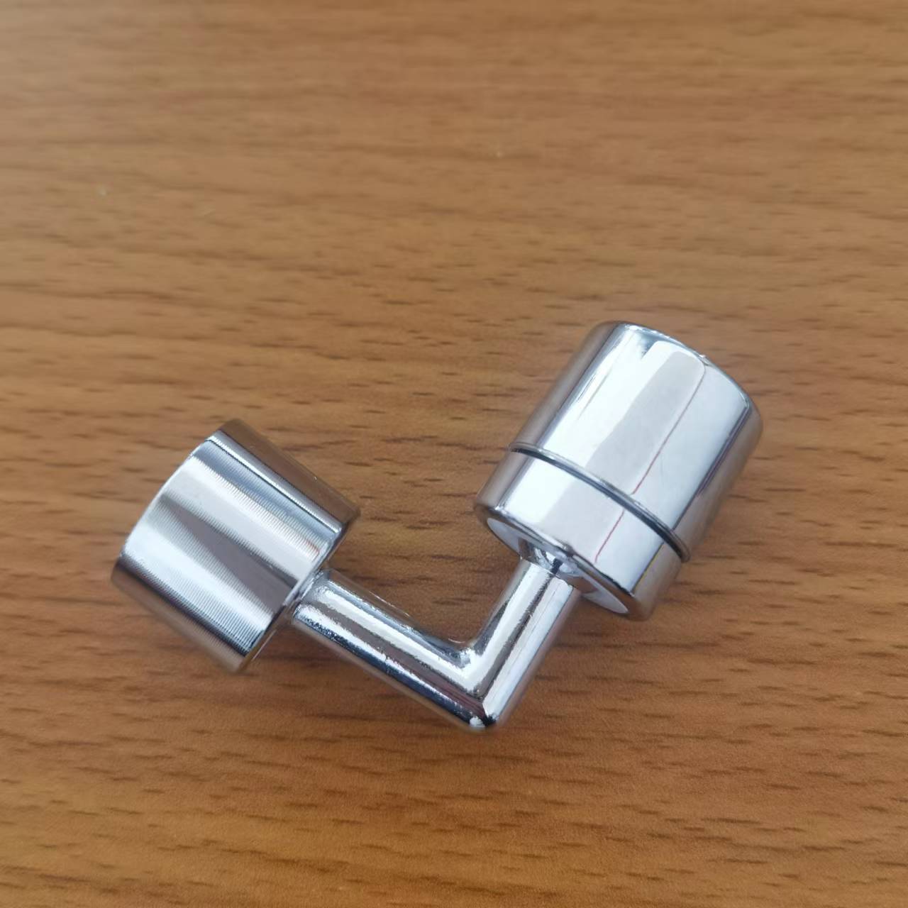 Transfronteriza 720 grados grifo giratorio universal boquilla de agua a prueba de salpicaduras pelele lavado extendido enjuague bucal