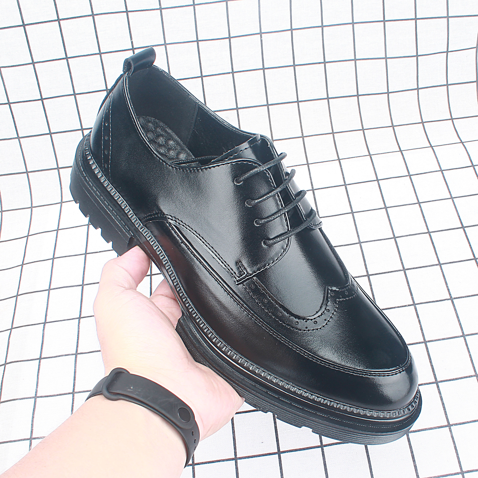 2023�¿��ļ�����СƤЬ��ʿ���泱������͸����ˬ��ĥ 3211