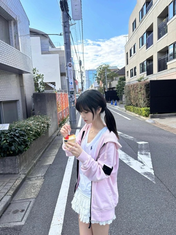 外贸跨境stone is石头纯色连帽徽章外套岛潮正确版小红书爆款卫衣|undefined